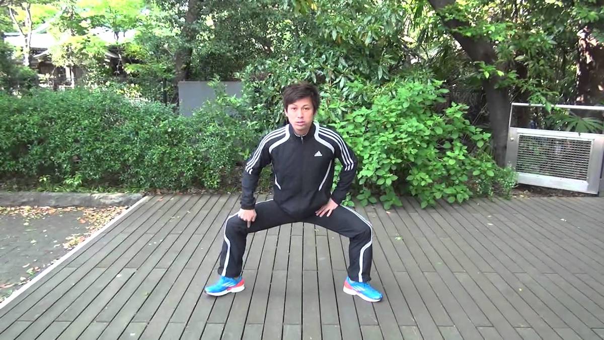 ランニング_膝_痛め_ストレッチ