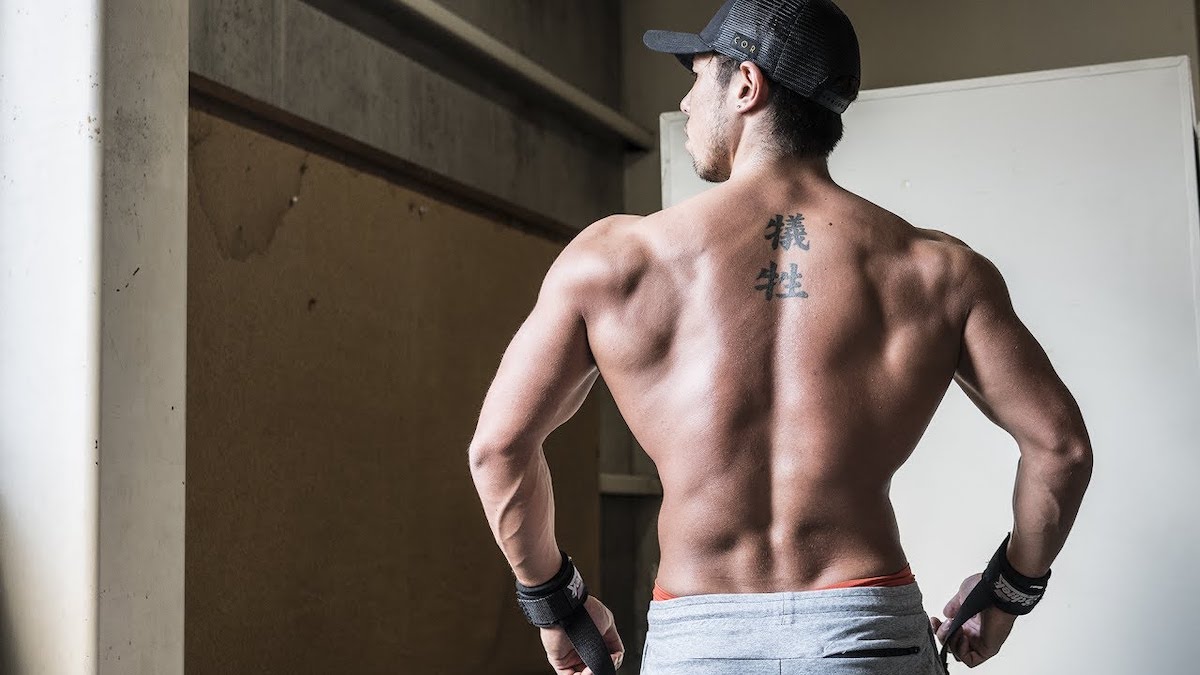 ラットプル_ワイド_広背筋