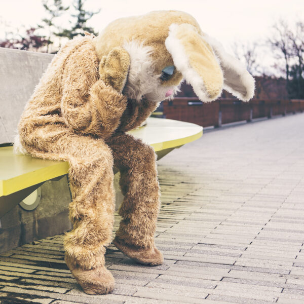 ペコペコする事に慣れると自分を見失う。自分の信念・考えを軸に行動する事の重要性！